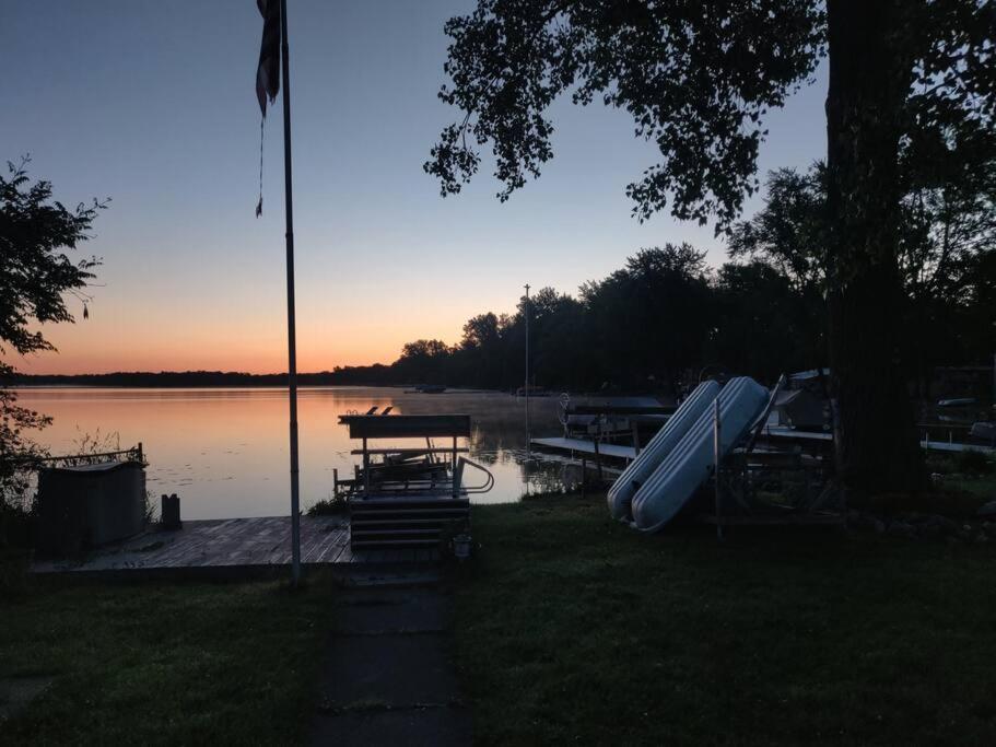 Lakeside Matteson Lakeside Stargazer With A Dock And Swim Area Villa Colon Exterior photo