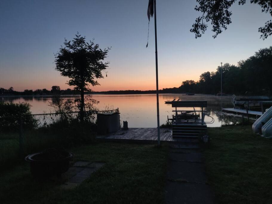 Lakeside Matteson Lakeside Stargazer With A Dock And Swim Area Villa Colon Exterior photo